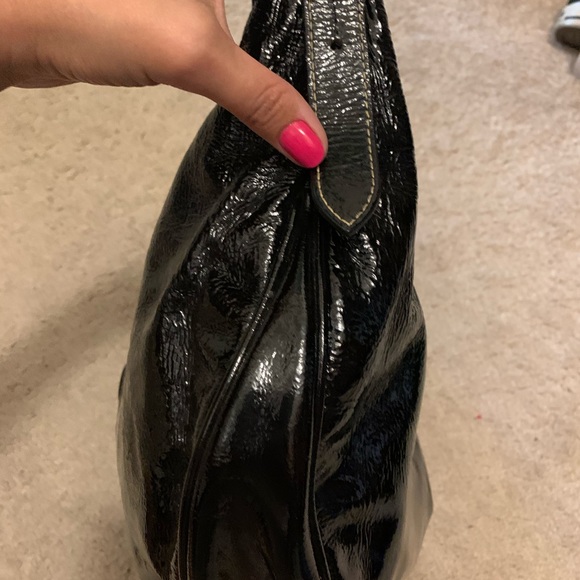 Dooney and Bourke black patent leather hobo - Picture 5 of 7